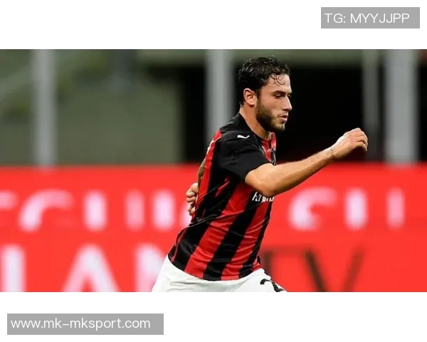 米兰祝贺卡拉布里亚29岁生日庆祝其272场比赛与三冠荣誉