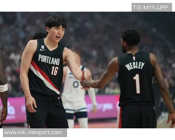 布雷克韦斯利盛赞杨瀚森天赋出众期待他夺得最佳新秀荣誉