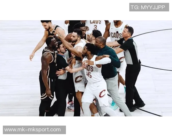 米切尔谈46分爆发背后故事被小孩垃圾话刺激重燃斗志