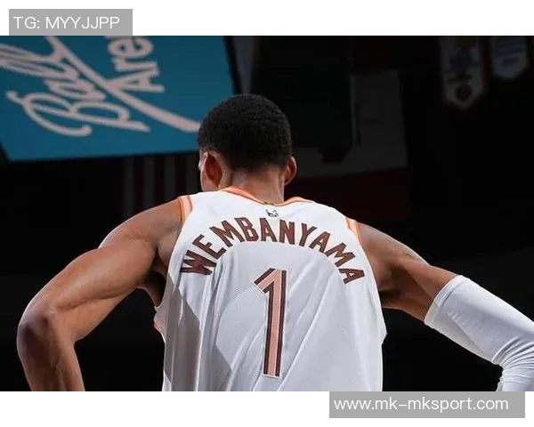 文班亚马与哈珀的对决快船逆转开拓者的利弊分析里夫斯创下个人最佳表现之夜 文班亚马与哈珀的对决快船逆转开拓者的利弊分析里夫斯创下个人最佳表现之夜